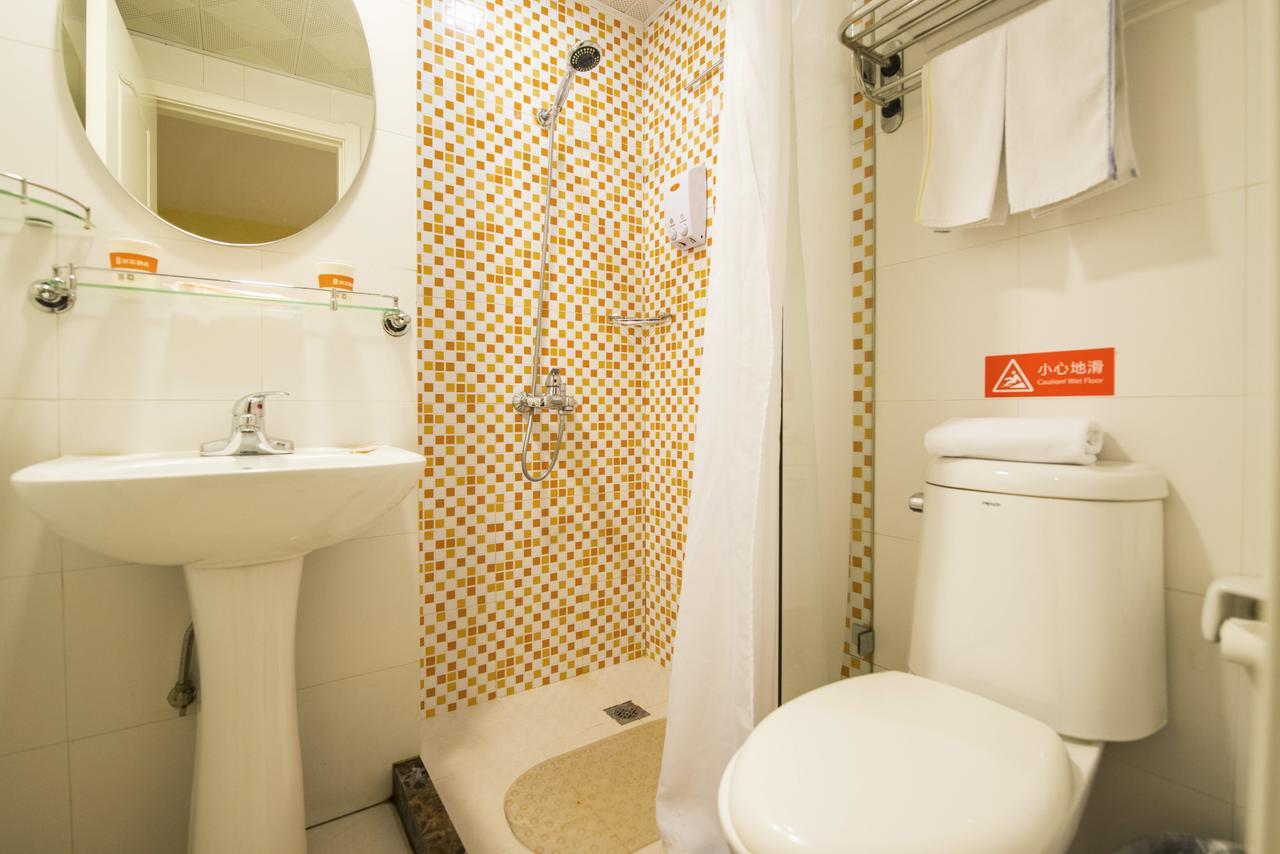 Home Inn Shanghai Lujiabang Road Metro Station Luaran gambar